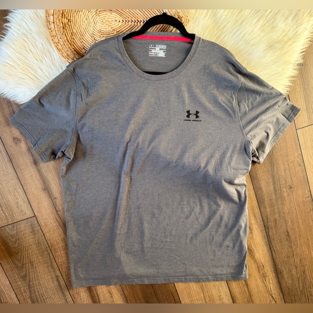 Under Armour Gray Classic T-Shirt Size 2XL